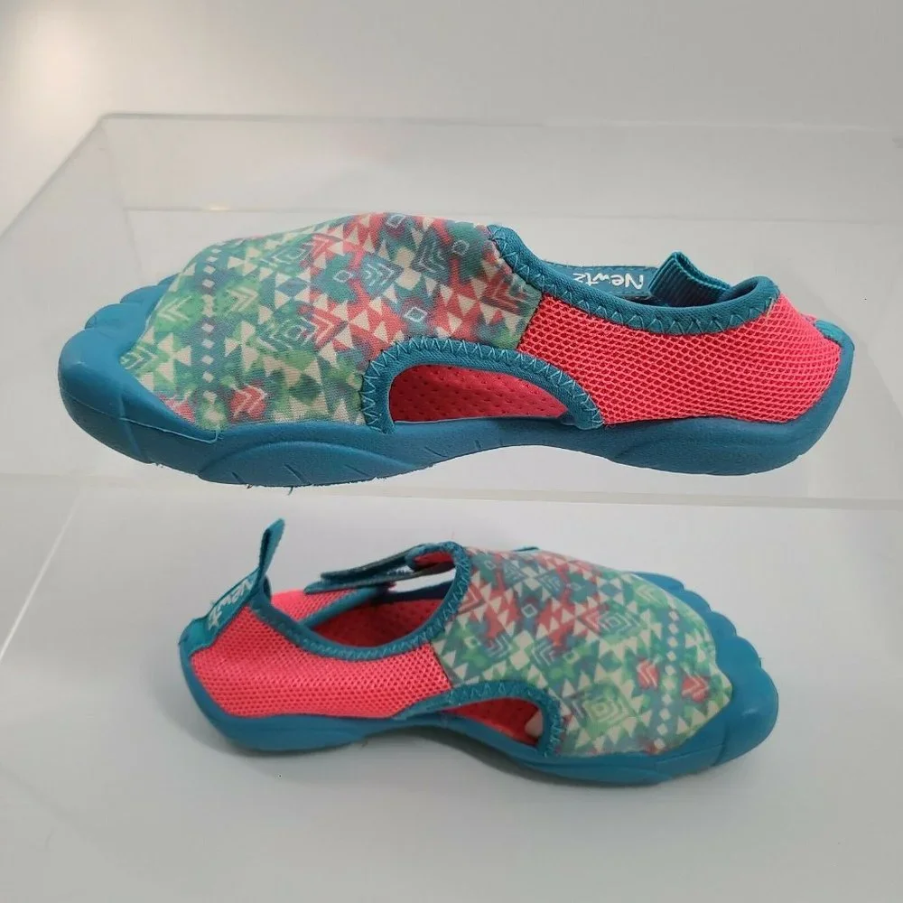 Newtz Girls' Youth Water‎ Shoes Size 11-12